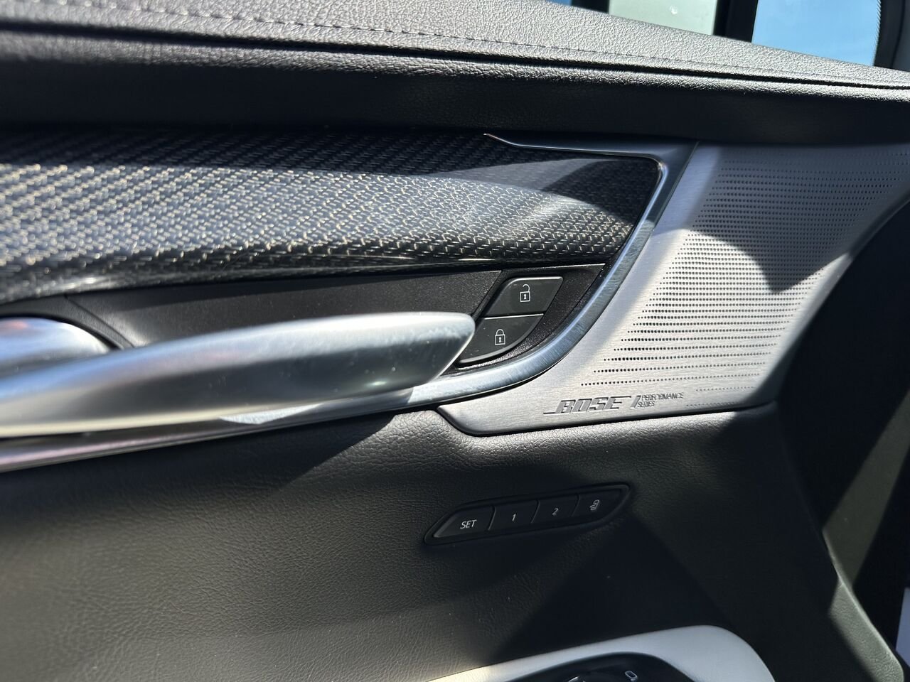 2024 CADILLAC XT5 SPORT Traction intégrale, 4 portes Sport White Gatineau - photo #2