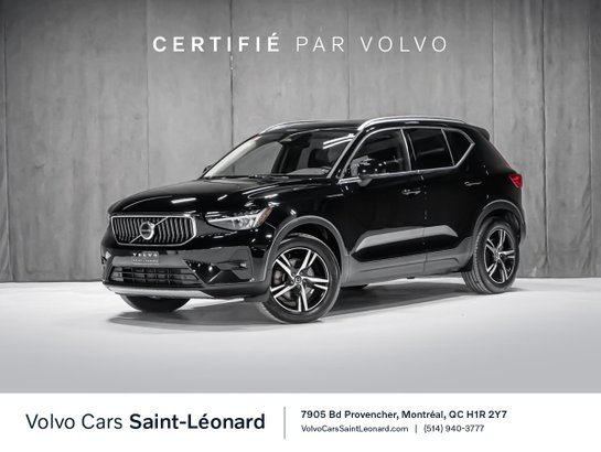 2023 Volvo XC40 B5 PLUS DARK BLACK SOLID