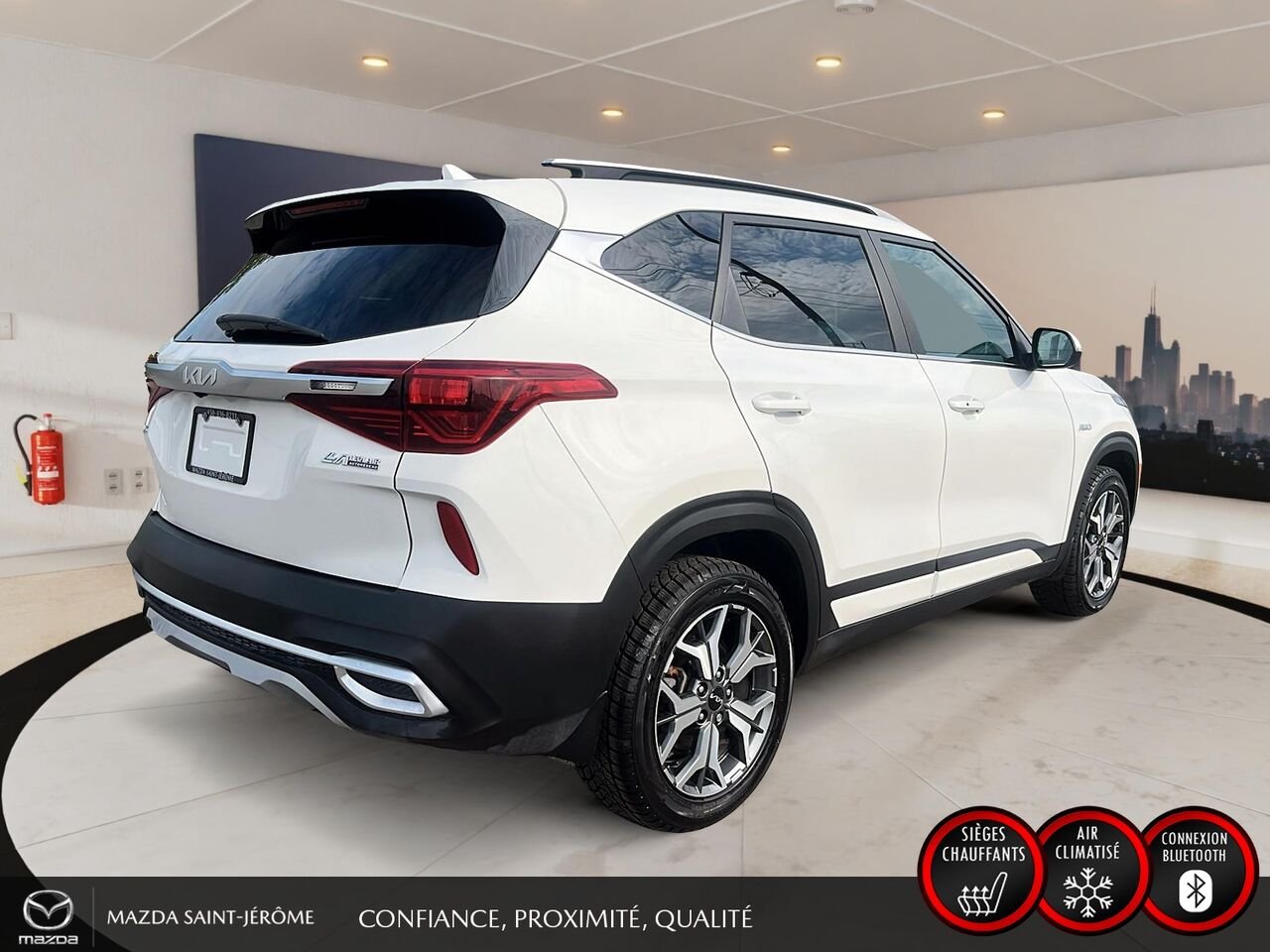 Kia Seltos 2023 Blanc Saint-Jérôme - photo #5