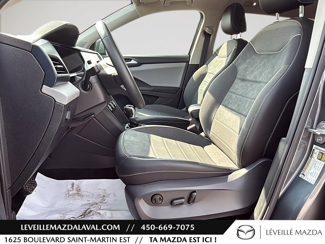 2023 Volkswagen Taos Comfortline 4MOTION Grey Laval - photo #16