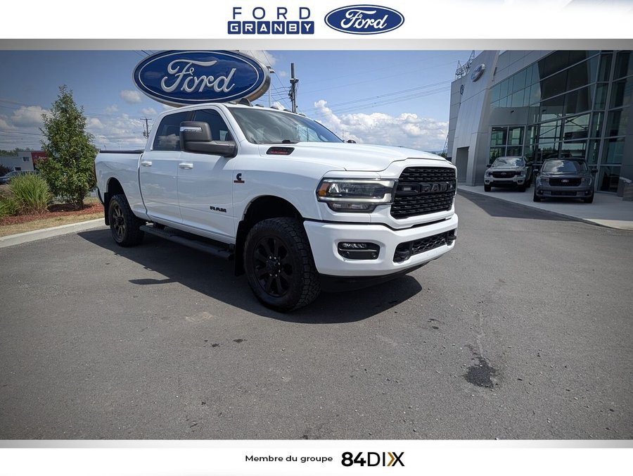 Ram 2500 Big Horn cabine d'équipe 4x4 caisse de 6 pi 4 po 2024 Blanc