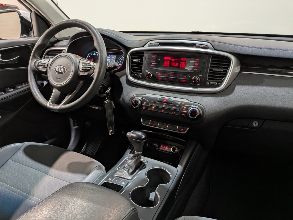 Kia Sorento AWD 4dr 2.4L LX 2016 Argent Val-David - photo #17