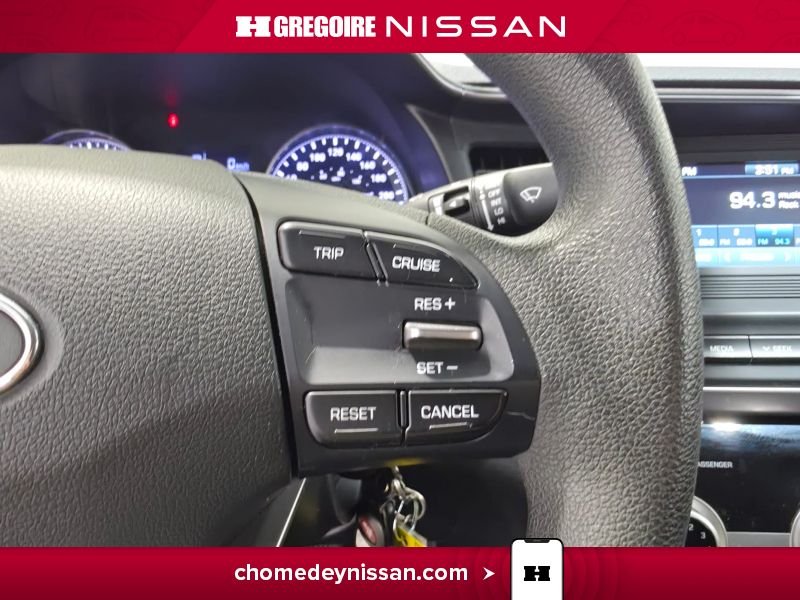 Hyundai Elantra 2019 Gris Saint-Eustache - photo #18