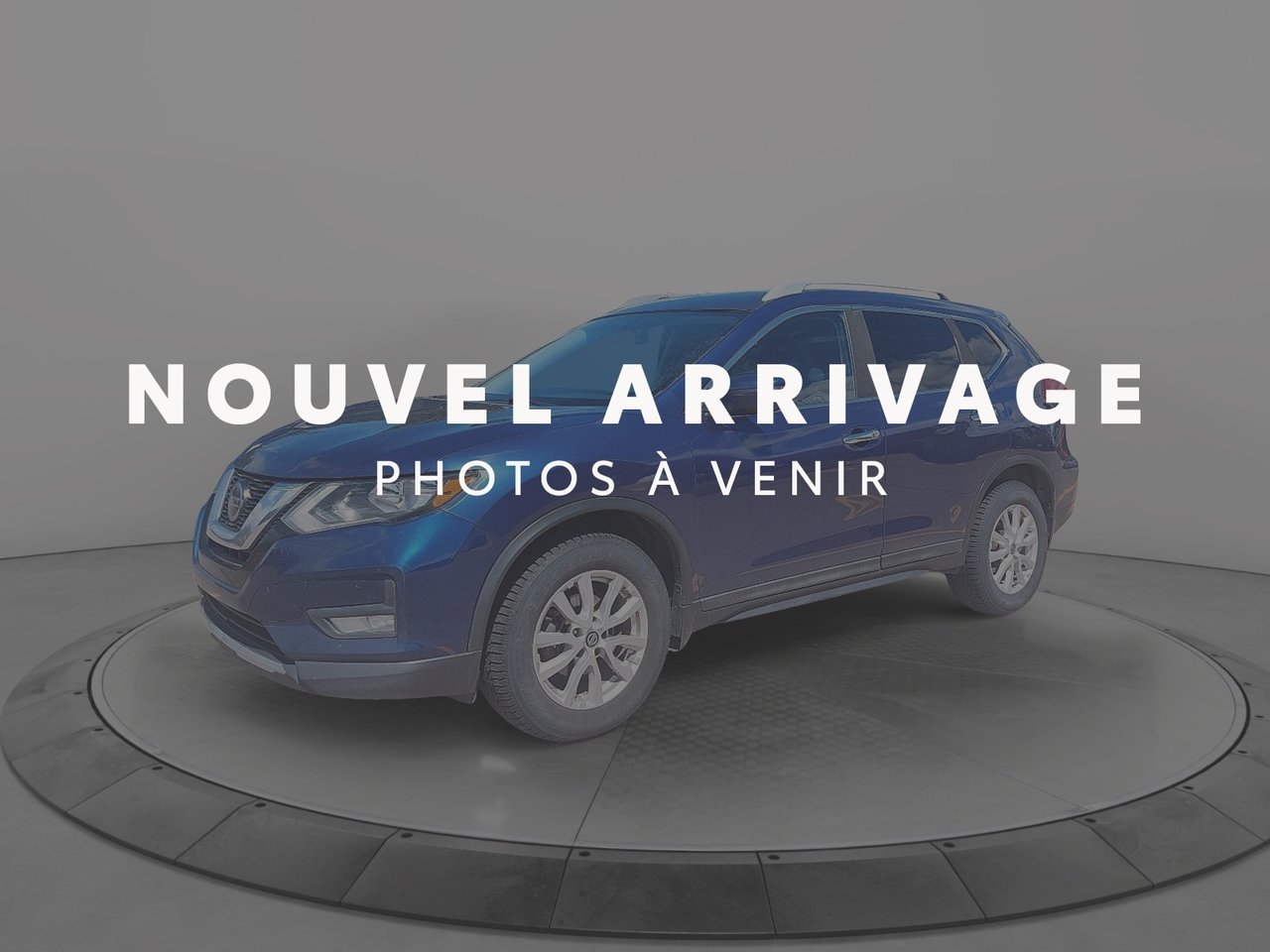 Nissan Rogue NIV 5N1AT2MV4JC833972 2018 Bleu Baie-Comeau - photo #0