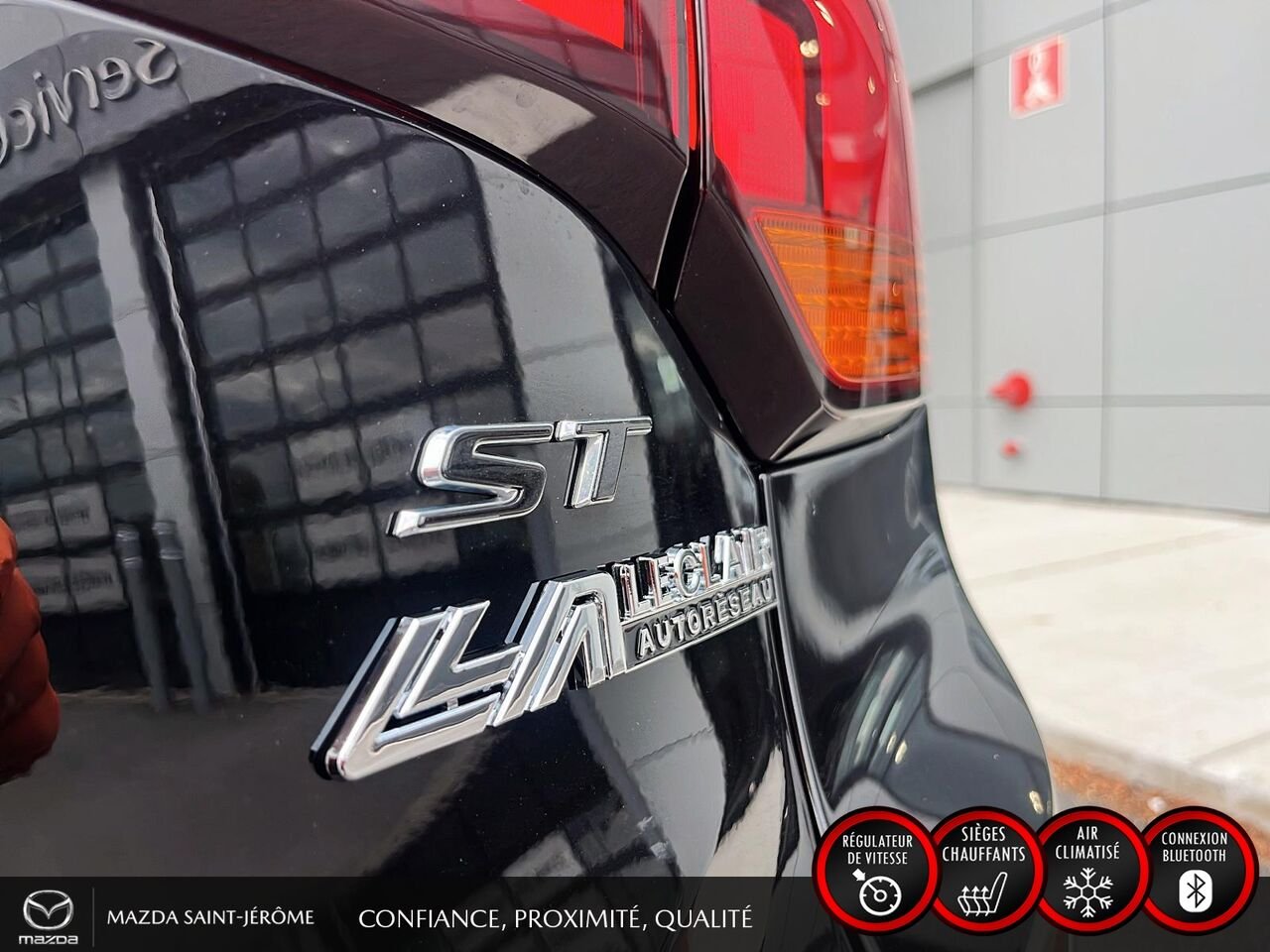 Buick Encore GX Privilégiée | ST | AWD | CLEAN CARFAX | 2023 Noir Saint-Jérôme - photo #8