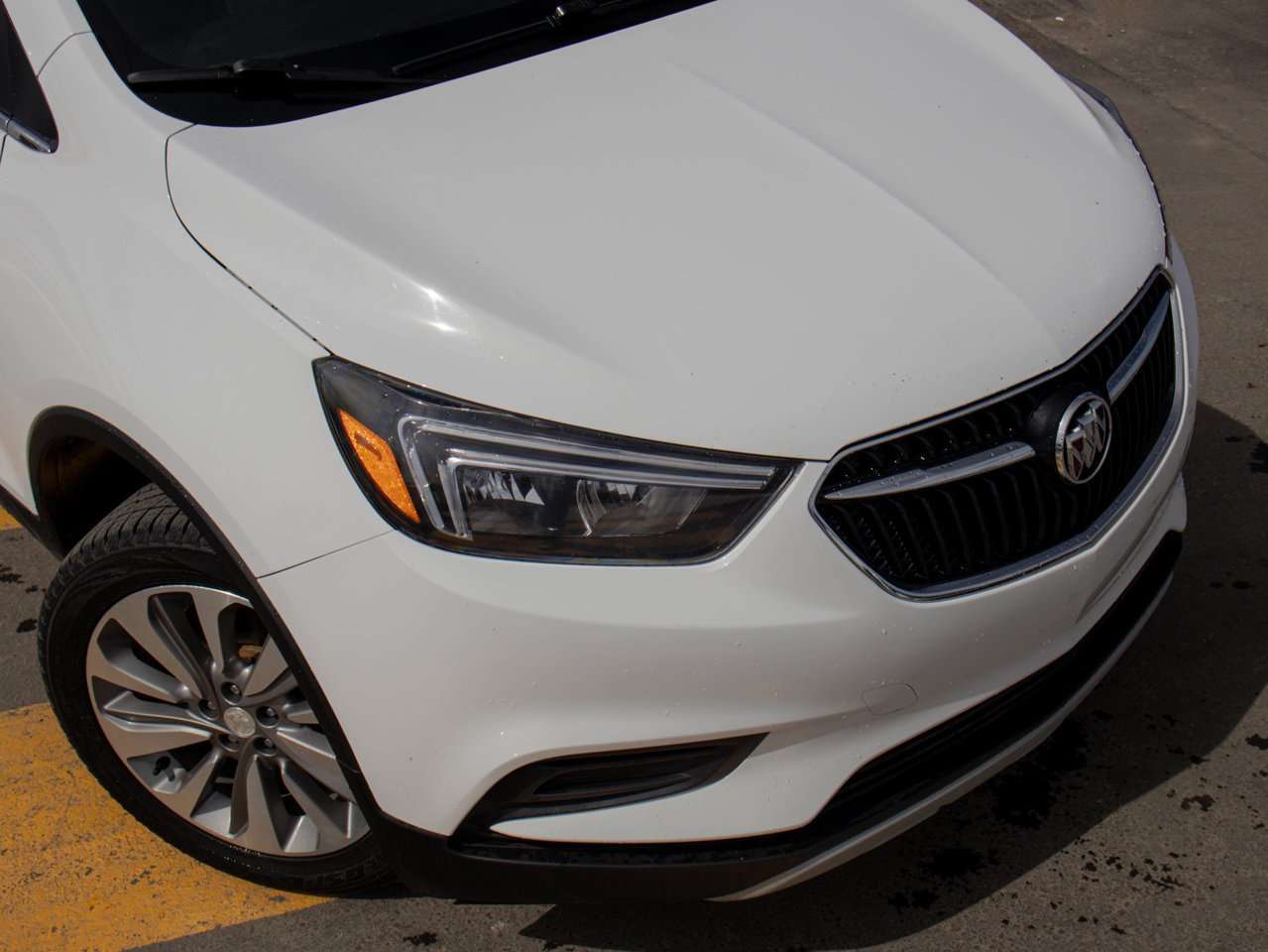 2020 Buick Encore AWD 4dr Preferred White Sherwood Park - photo #12