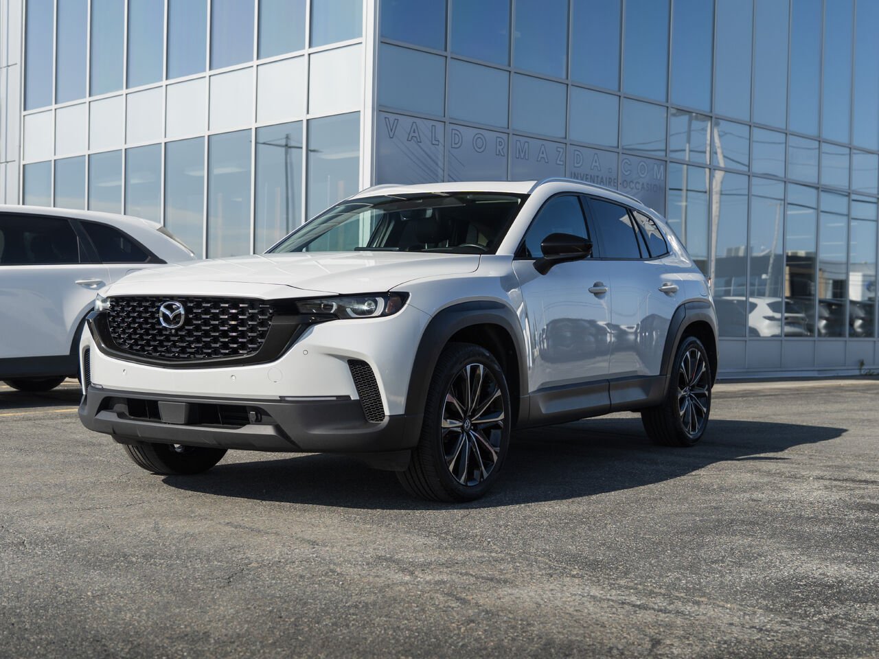 Mazda CX-50 A25230 | GT TI 2024 Blanc Val-d'Or - photo #2