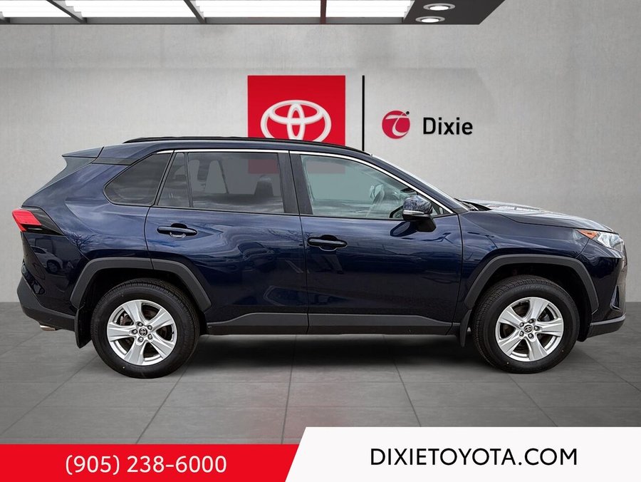 2021 Toyota RAV4 2021 Blue