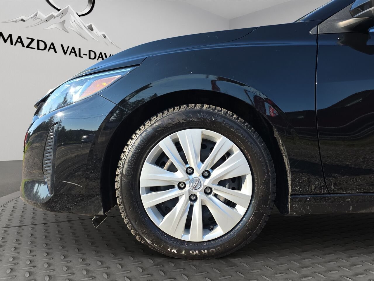 2024 Nissan Sentra S Plus CVT, caméra de recul, commande audio au volant, Apple Carplay Black Val-David - photo #26