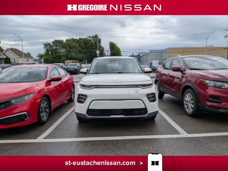 2022 Kia Soul White Saint-Eustache - photo #2