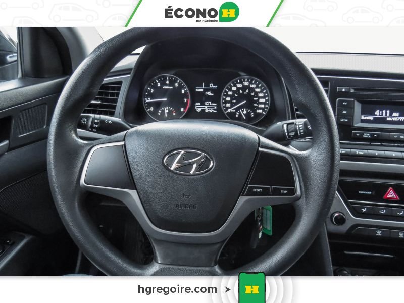 2017 Hyundai Elantra Black Blainville - photo #10