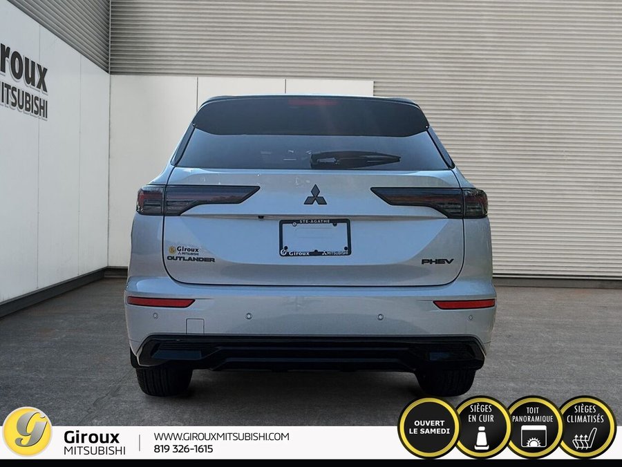 2026 MITSUBISHI Outlander Plug-In Hybrid GT NOIR S-AWC White Diamond/Black Roof