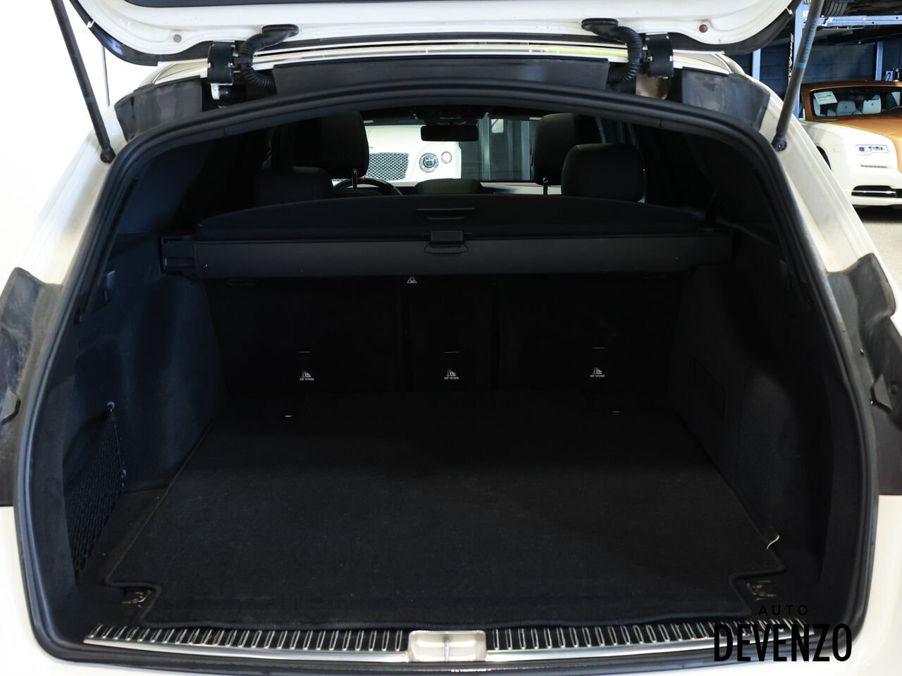 Mercedes-Benz E-Class 2019 Blanc Saint-Eustache - photo #23