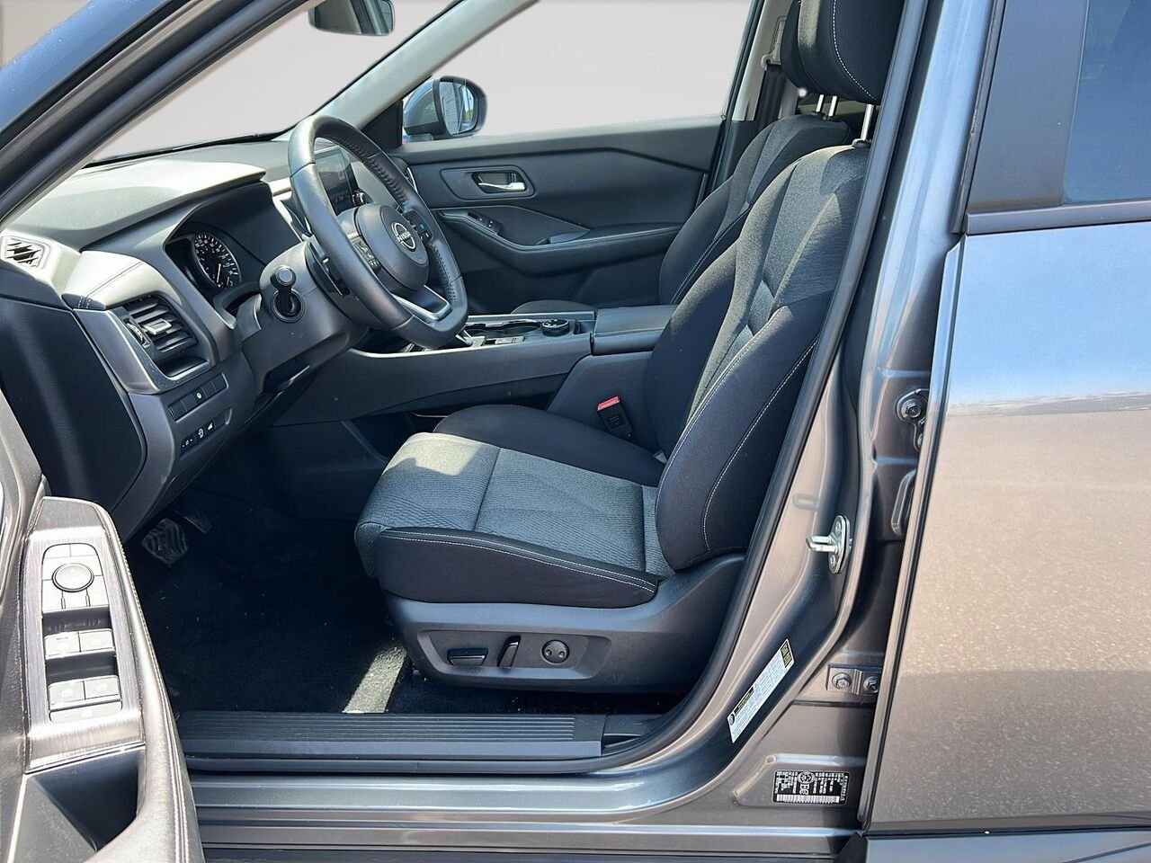 2024 Nissan Rogue SV TOIT OUVRANT Grey Québec - photo #8