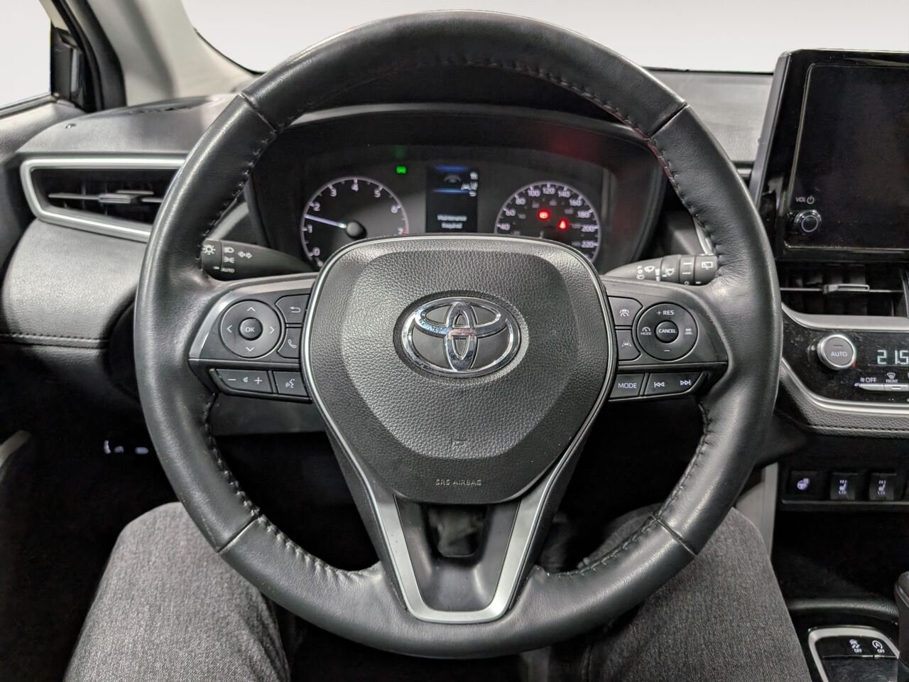 Toyota Corolla Cross LE/SIÈGES CHAUFFANTS/VOLANT CHAUFFANT/CAMÉRA DE RECUL/BLUETOOTH/AC 2024 Noir de jais mica Sherbrooke - photo #10