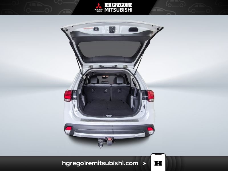 2016 Mitsubishi Outlander White Laval - photo #30