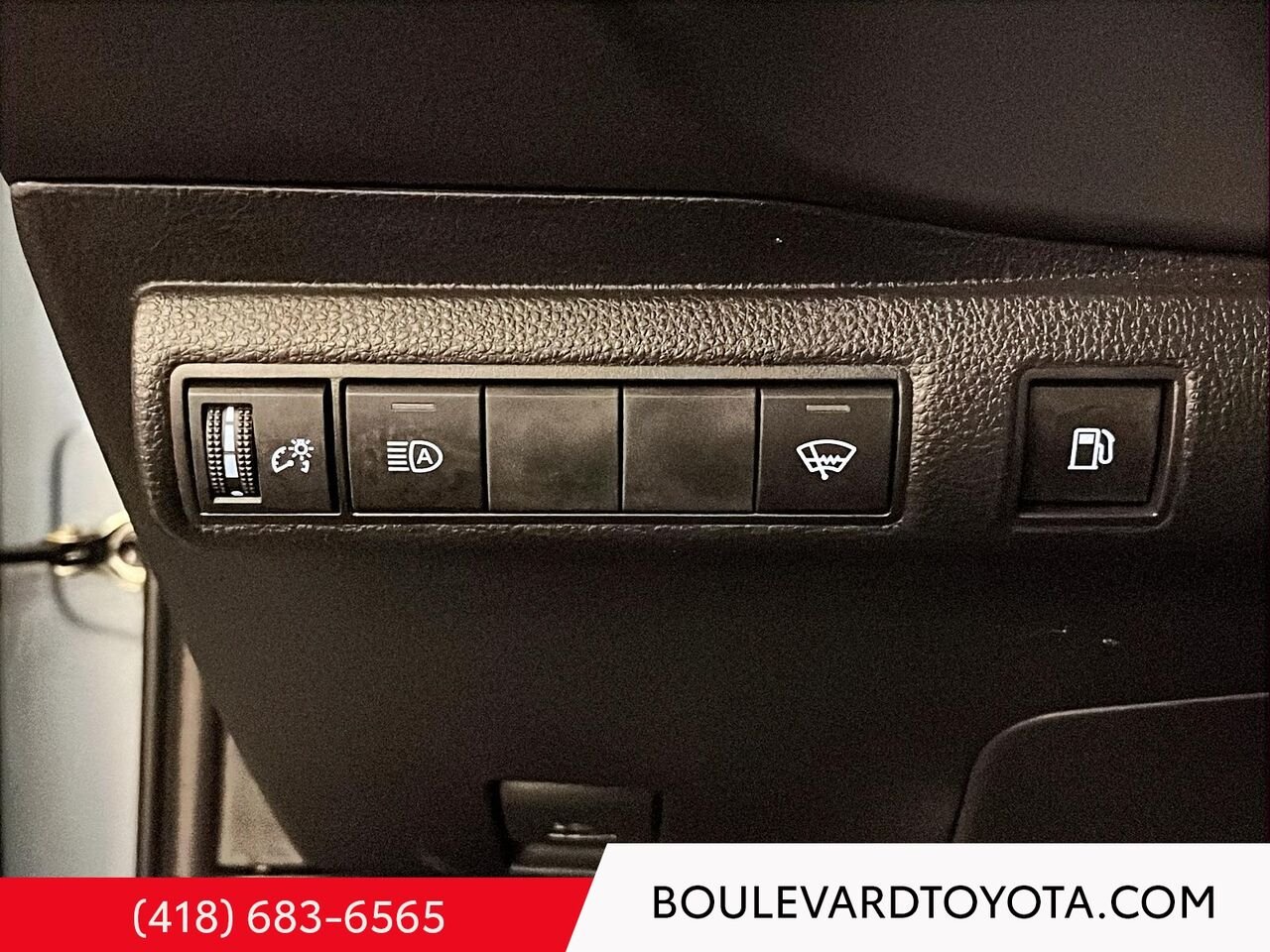 Toyota Corolla 99855B-62 | hybride LE CVT 2025 Bleu Québec - photo #10