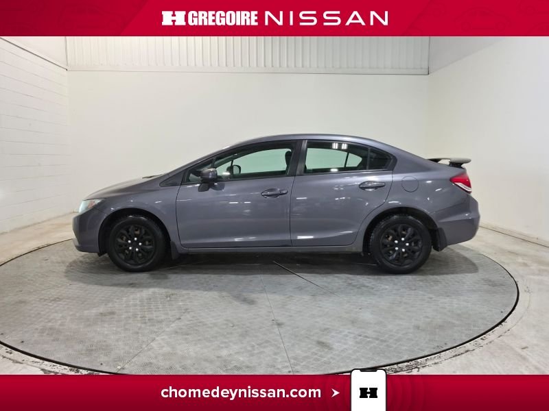 2015 Honda Civic Grey Blainville - photo #4