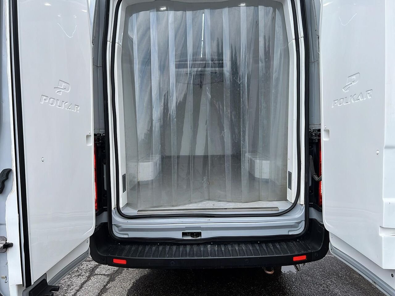 2022 Ford E-Transit Toit surélevé White Québec - photo #5