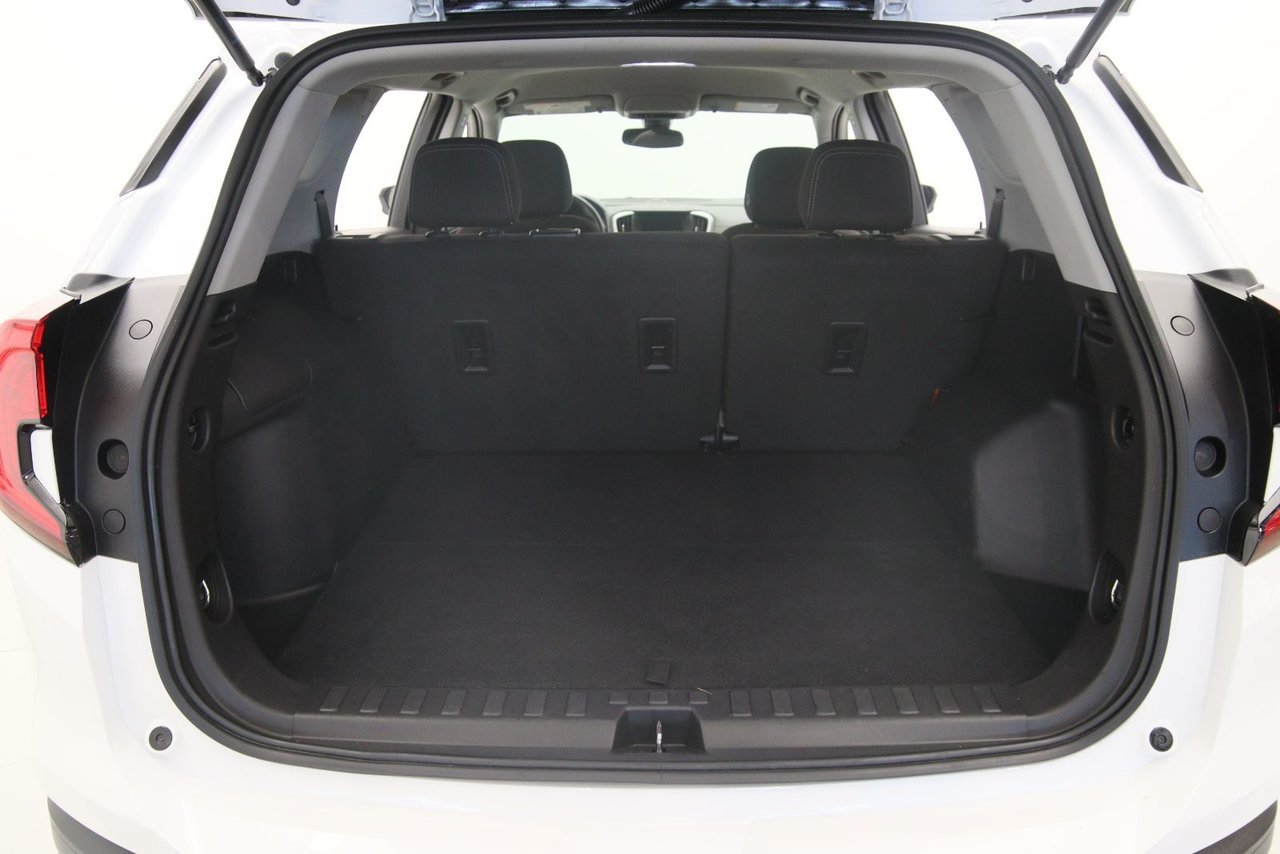 GMC Terrain NIV 3GKALTEG2RL370096 2024 Blanc Baie-Comeau - photo #17