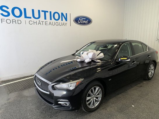 INFINITI Q50 2016 2016 Noir