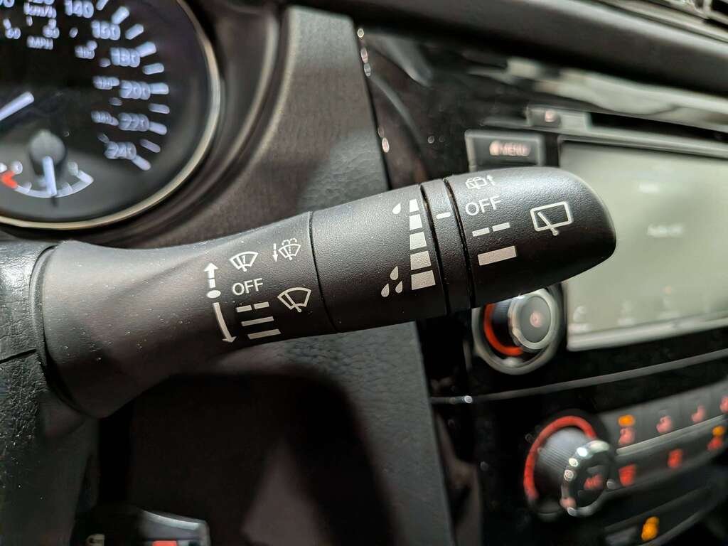 Nissan Qashqai 2023 Noir Val-David - photo #17