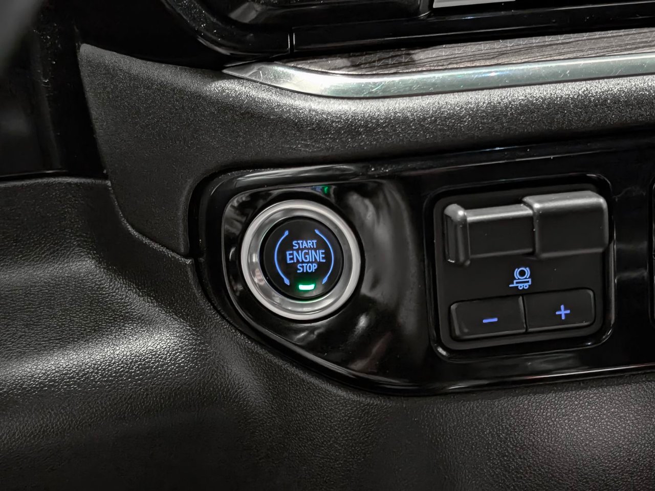 Chevrolet Silverado 1500 LT Trail Boss 2024 NOIR Granby - photo #16