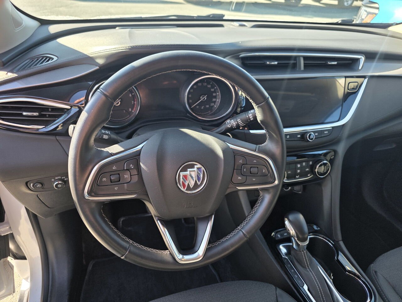 2022 Buick Encore GX Preferred White Rouyn-Noranda - photo #34
