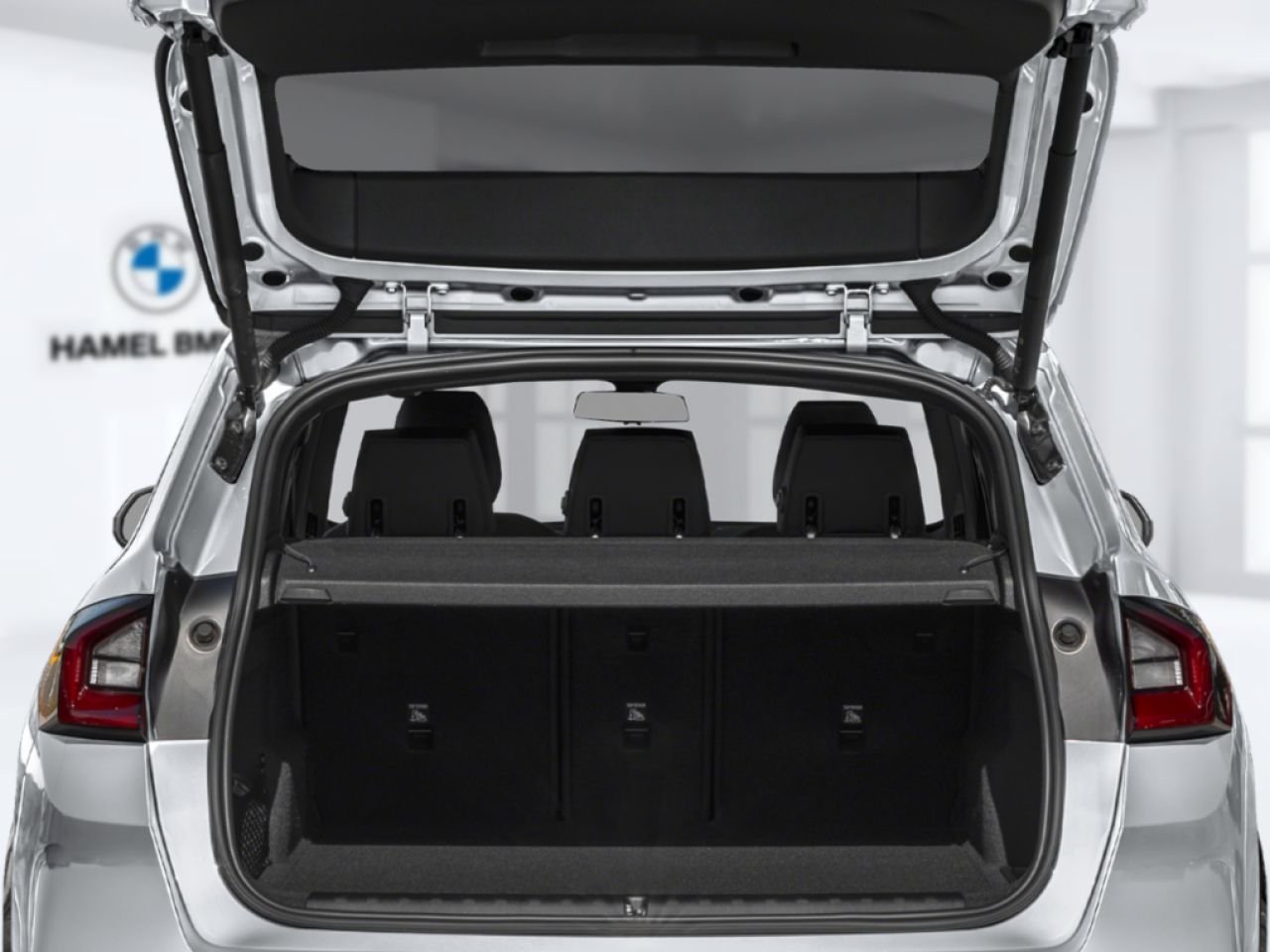 2026 BMW X1 xDrive28i Black Sapphire Metallic Blainville - photo #7