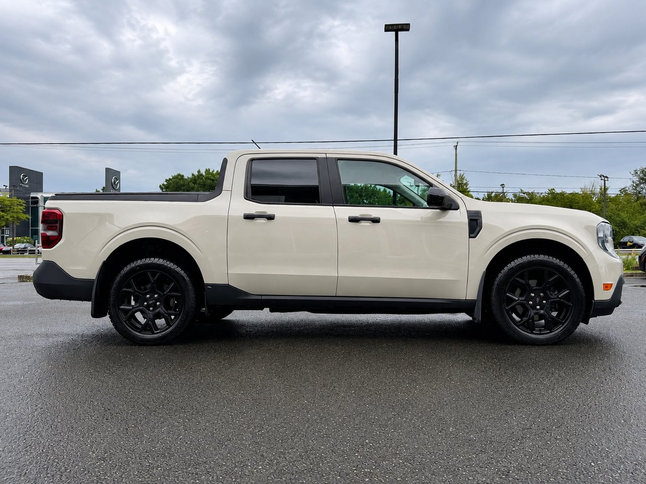 2025 Ford Maverick Hybrid Beige Granby - photo #7