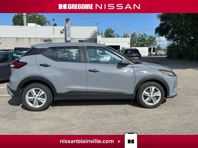 2024 Nissan Kicks Grey Blainville - photo #15