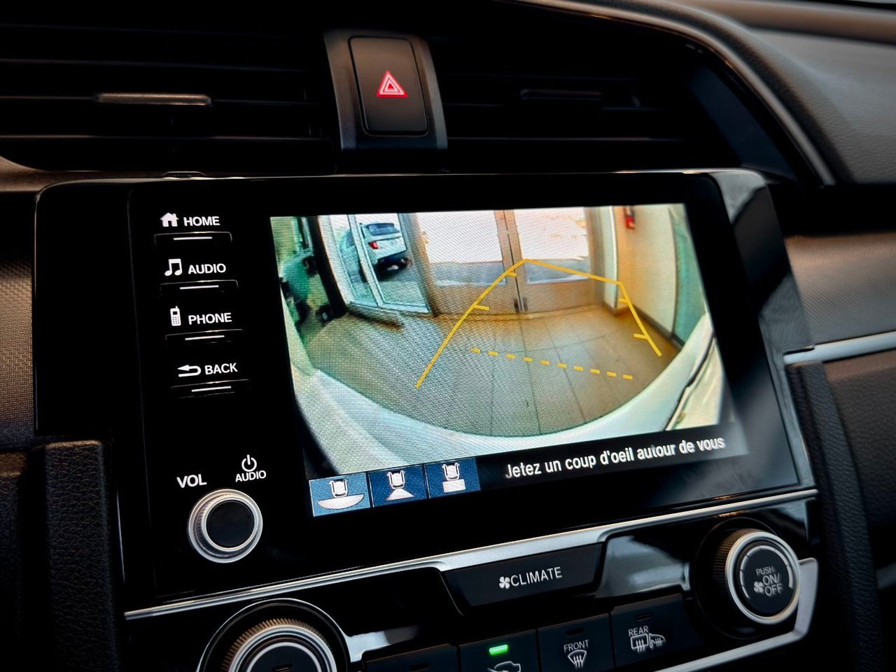 2019 Honda Civic Sedan White Notre-Dame-des-Prairies - photo #23
