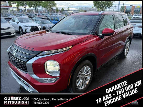 Mitsubishi Outlander SE S-AWC, 7 passagers, Bluetooth 2022 Rouge