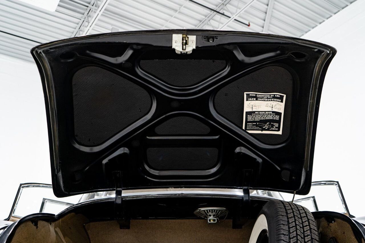 1951 Cadillac Fleetwood Unrestored factory black paint **PRICE IN USD** Black Montreal - photo #87