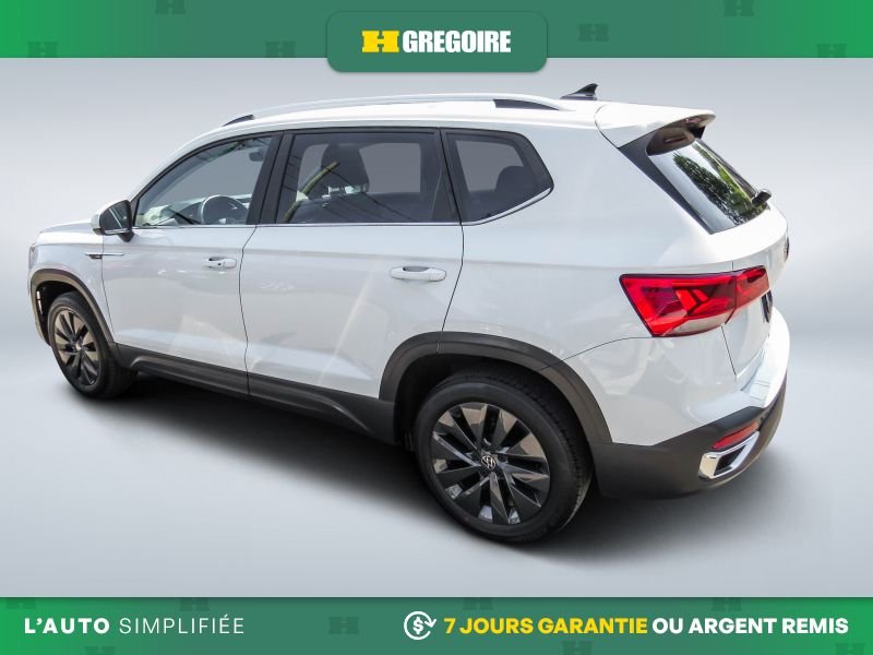 Volkswagen Taos V3636 | Comfortline TOIT PANORAMIQUE + SIEGE CHAUFFANT 2024 Blanc Laval - photo #5