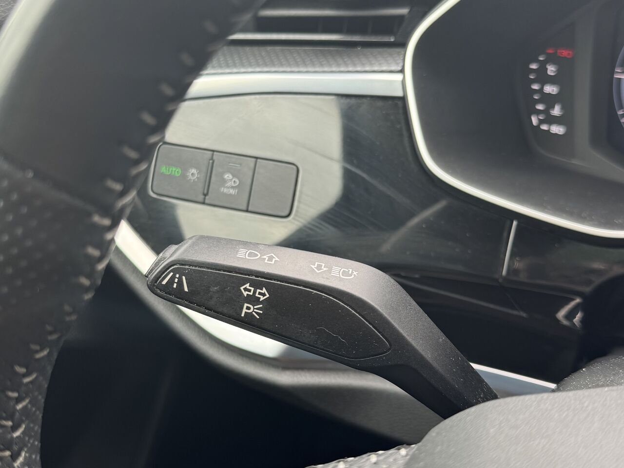 2020 Audi Q3 Progressiv White Granby - photo #21