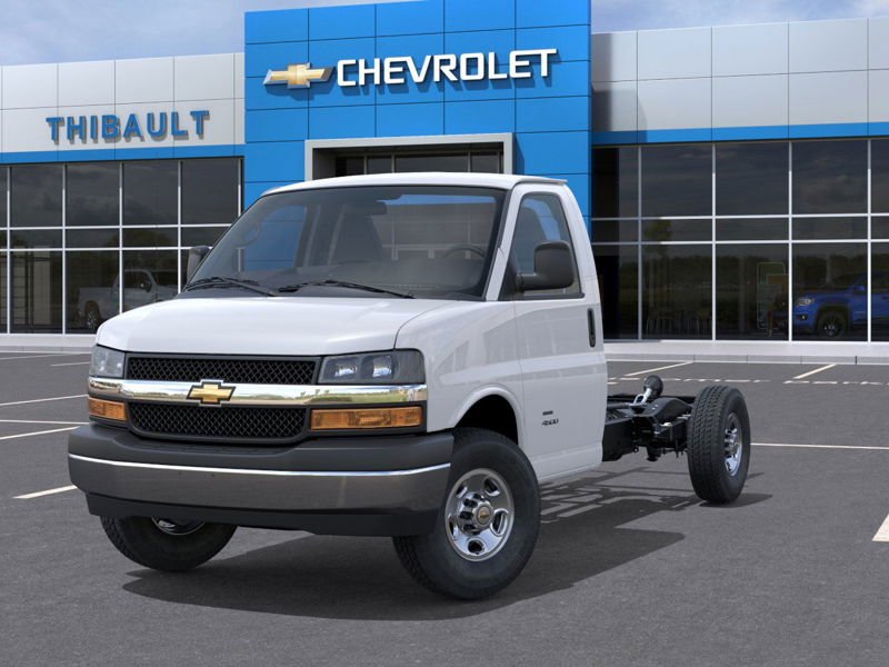 CHEVROLET Fourgonnette commerciale tronquée Express 3500 fourgonnette 159 po 2026 BLANC SOMMET Sherbrooke - photo #5