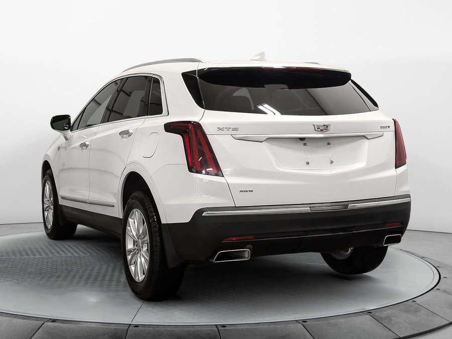 CADILLAC XT5 STANDARD Luxury Volant et Sièges Chauffant Bas Kilométrage 2024 Blanc