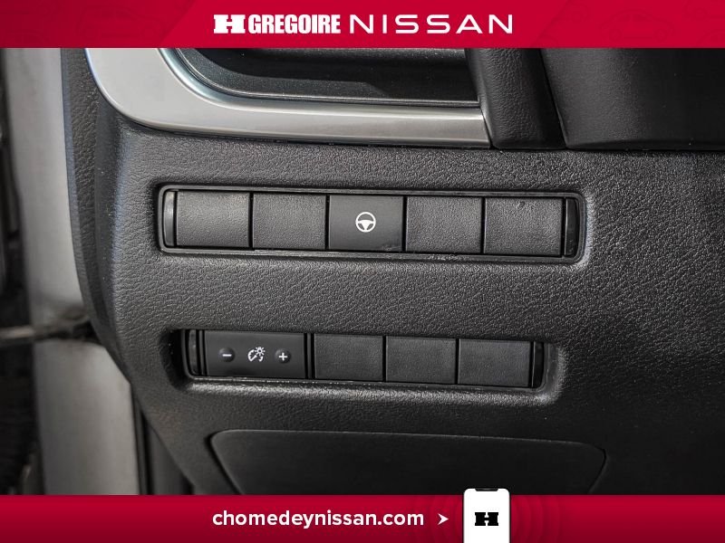 2021 Nissan Rogue Grey Laval - photo #14
