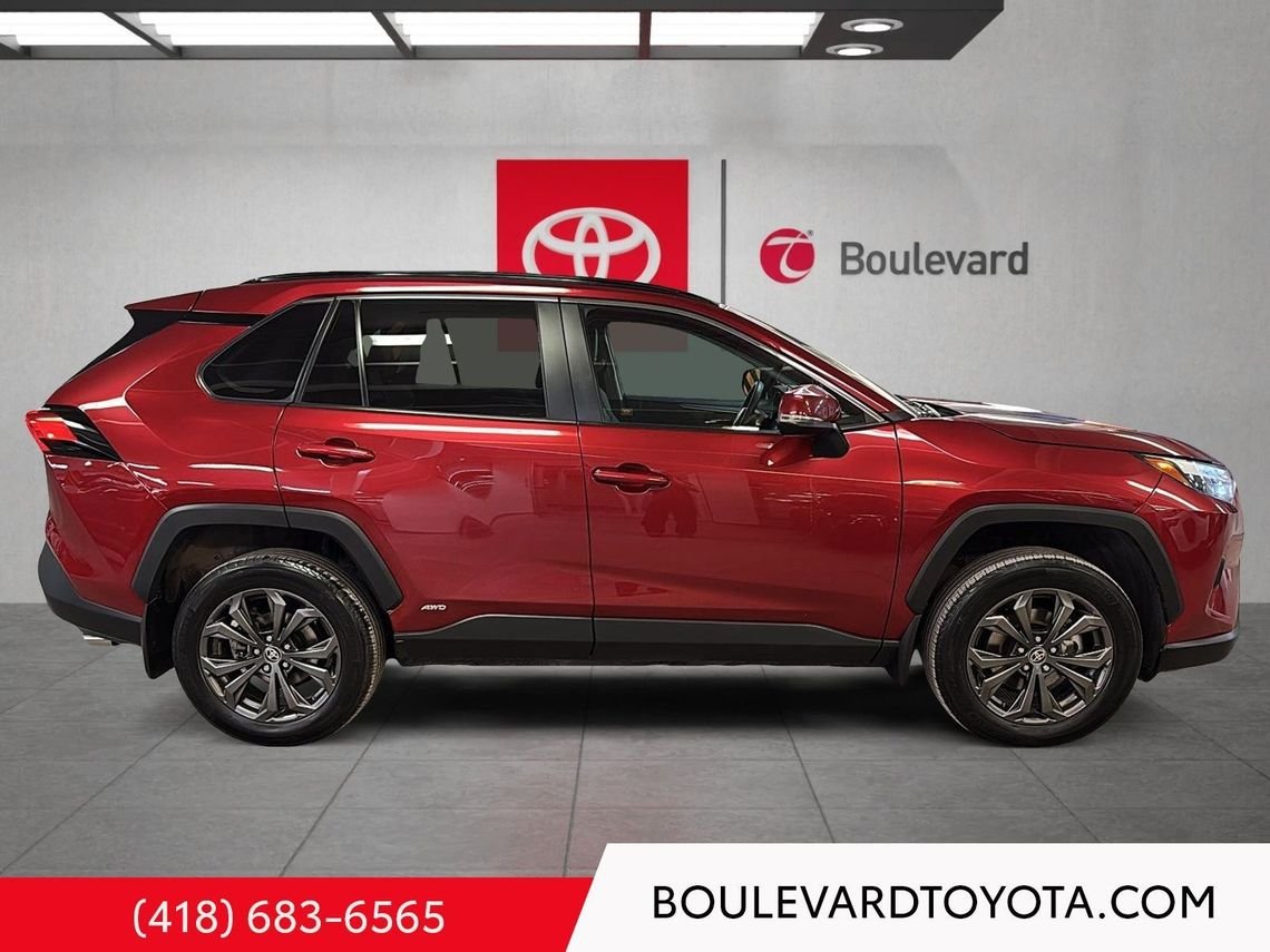 Toyota RAV4 99166A-80 | XLE HYBRIDE, AWD 2024 Rouge rubis nacré Québec - photo #2