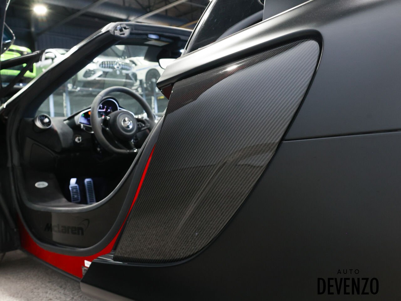 2016 McLaren 650s Spider 3.8L V8 Twin-Turbo Black Saint-Eustache - photo #13
