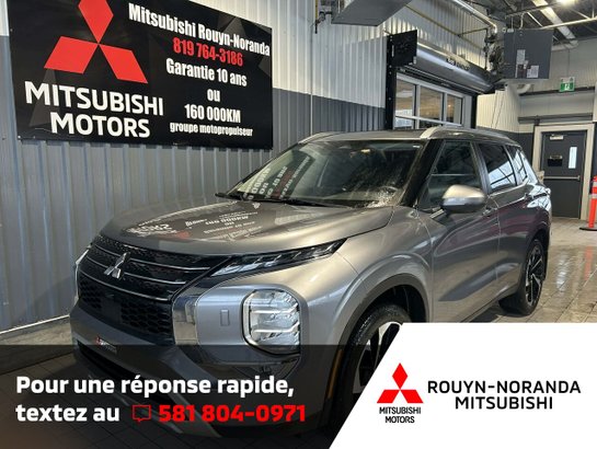 2023 Mitsubishi Outlander SEL S-AWC Grey