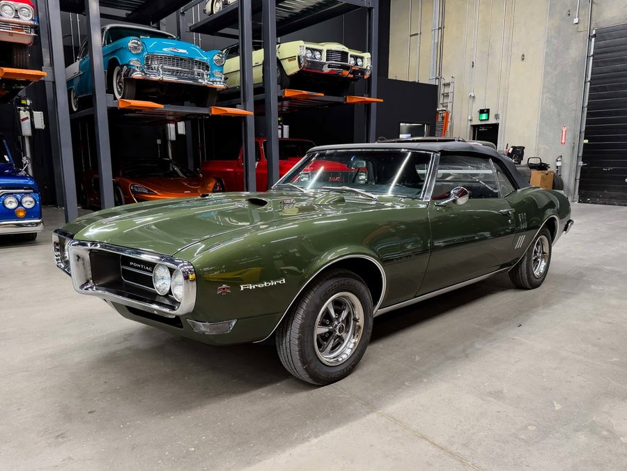 1968 Pontiac Firebird 1968 Green