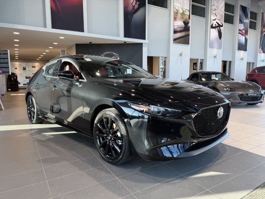2026 MAZDA Mazda3 Sport 2026 Noir de jais mica