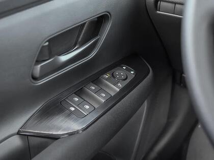 2026 Nissan Kicks Gun Metal Metallic Laval - photo #15