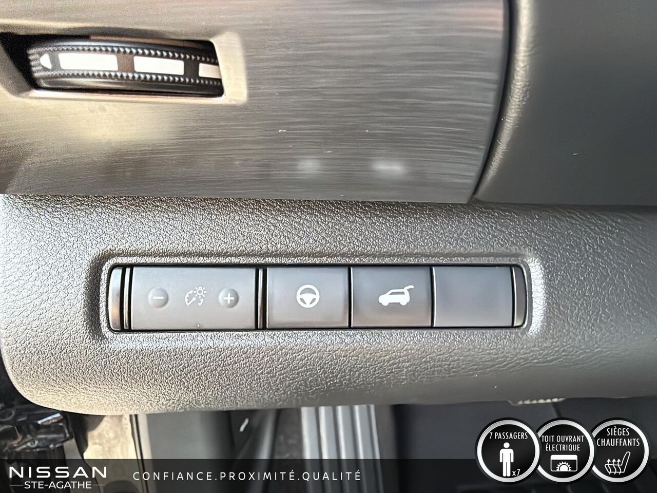 2024 Nissan Pathfinder Black Ste-Agathe des Monts - photo #17