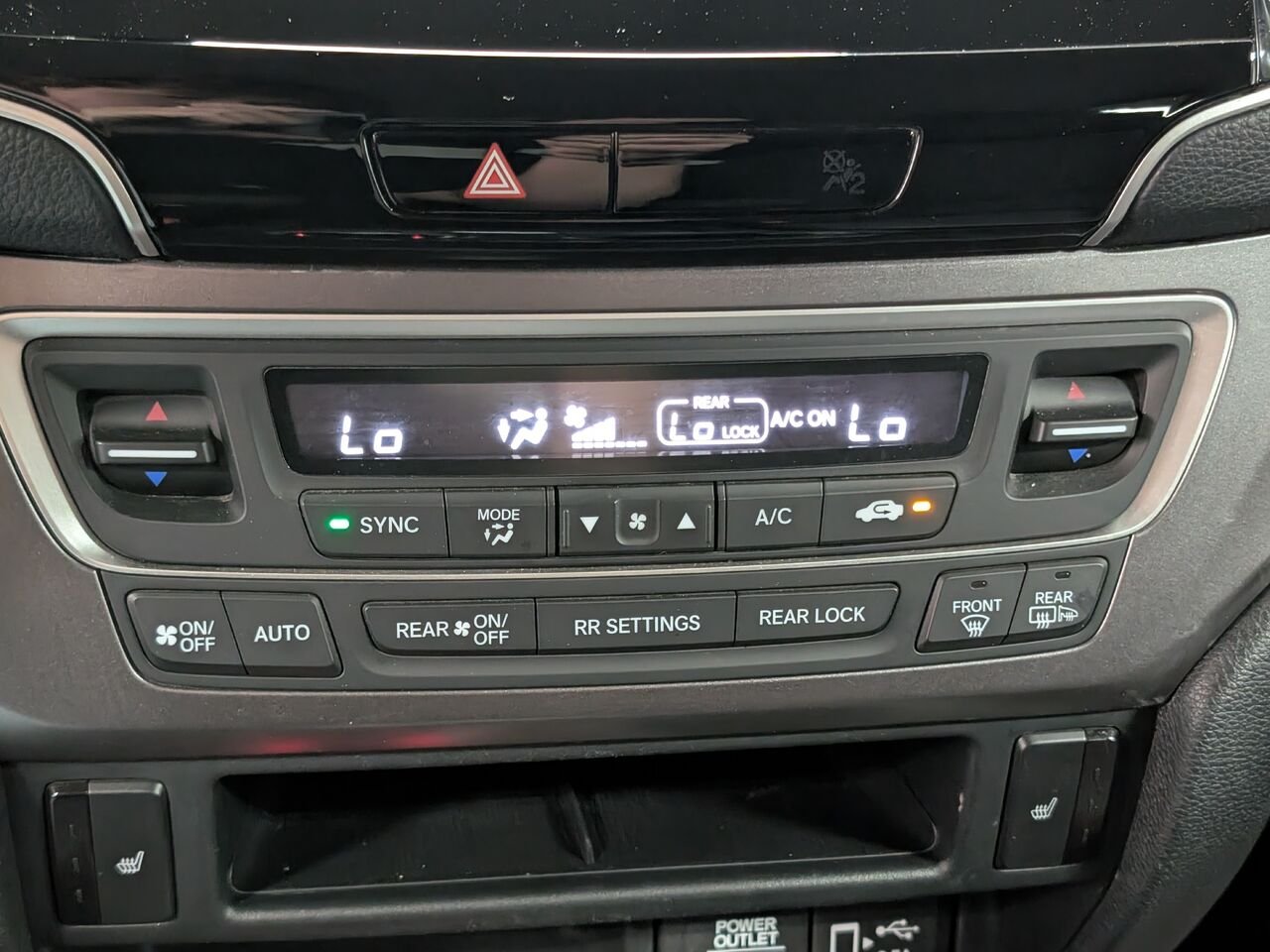 Honda Pilot LX/SIÈGES CHAUFFANTS/CAMÉRA DE RECUL/BLUETOOTH/AC/VITRES ÉLECTRIQUES 2021 Noir Sherbrooke - photo #12