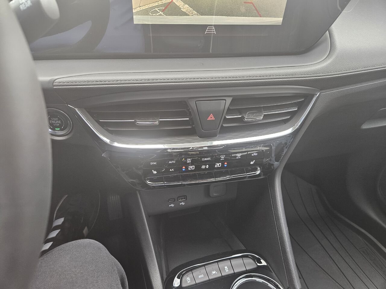 Buick Encore GX Avenir 4 portes TI 2026 Blanc givré, triple couche Thetford Mines - photo #10