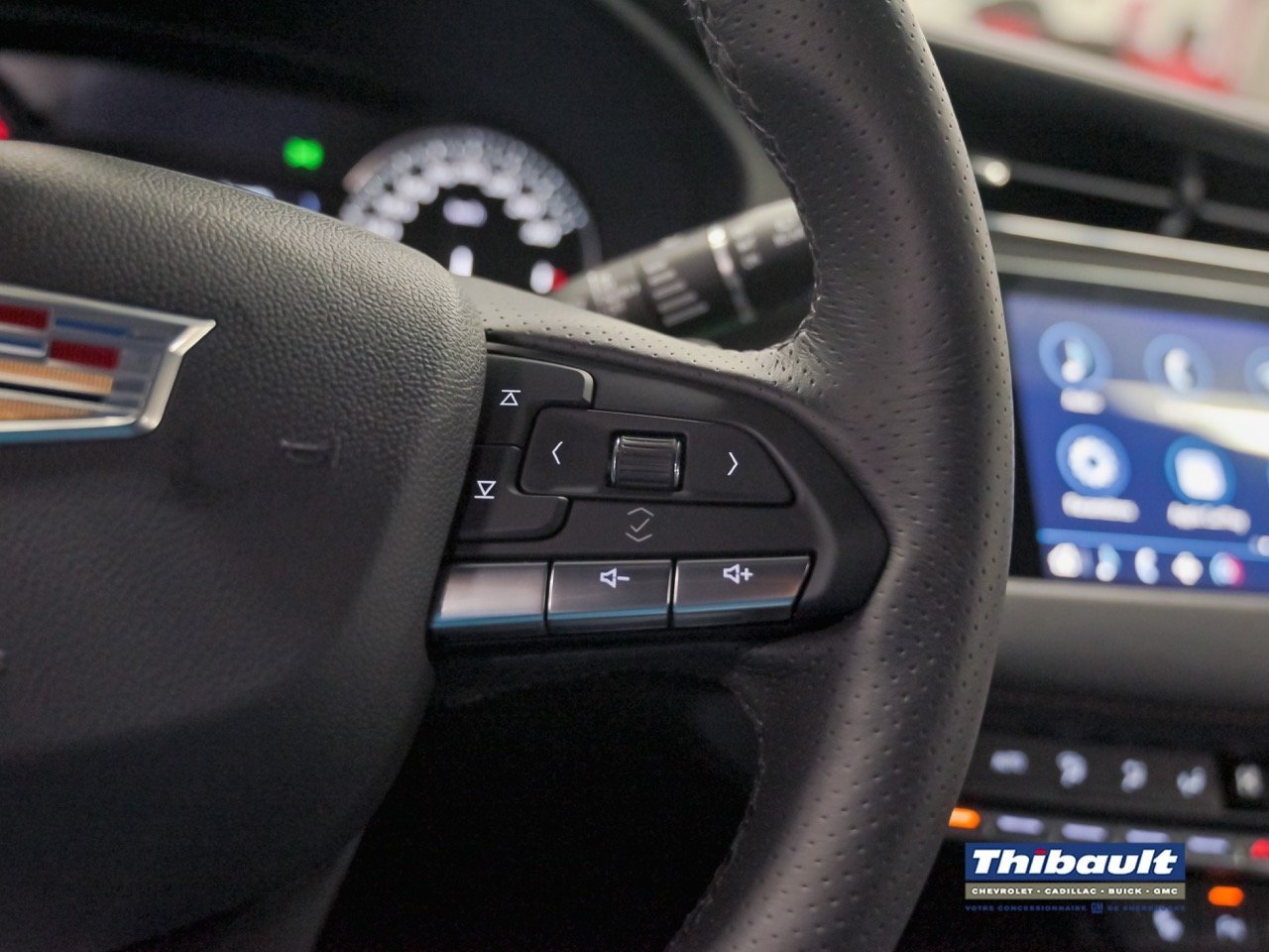2023 Cadillac XT4 SPORT AWD Saint-Eustache - photo #16
