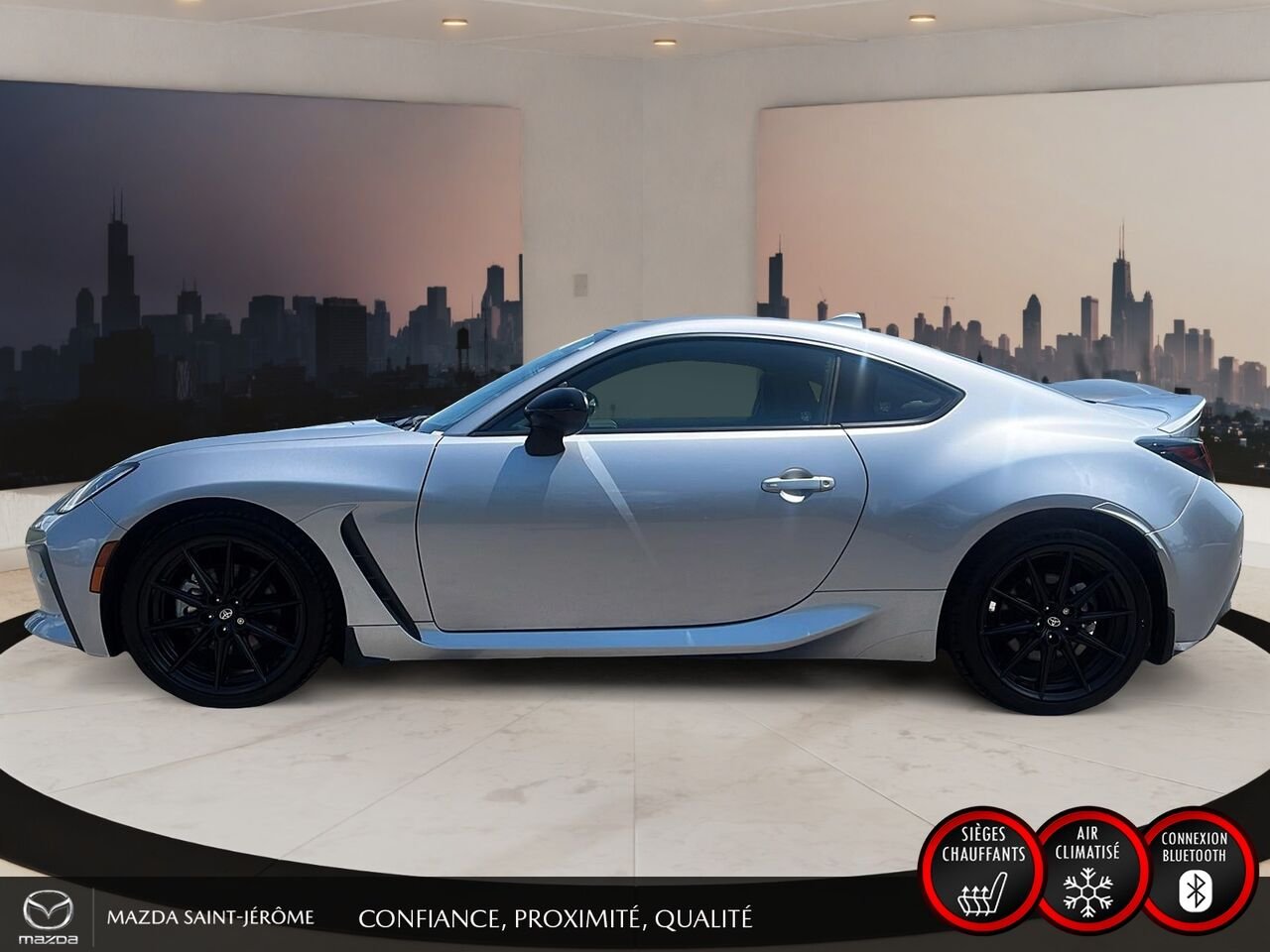 2025 Toyota GR86 Premium | AUTOMATIQUE | CLEAN CARFAX | Grey Saint-Jérôme - photo #10